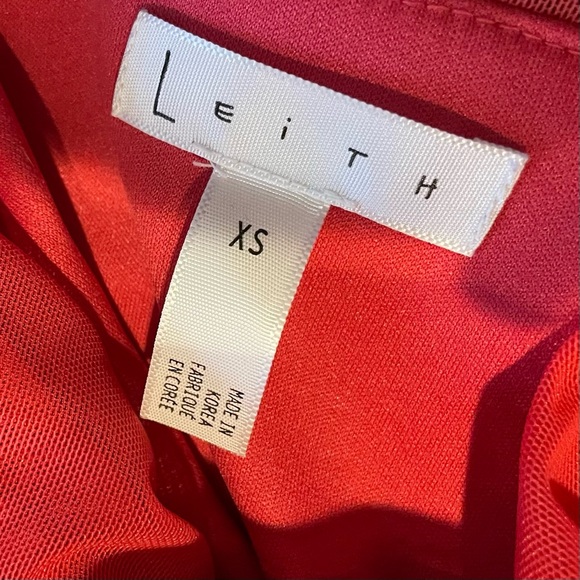 Leith Rose Dress - Picture 2 of 3